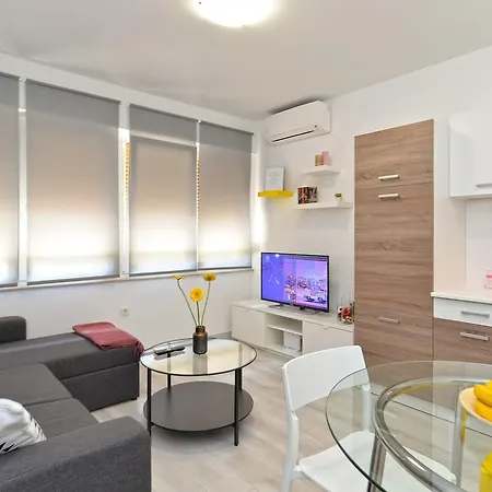 Apartmán Martina 1625 *